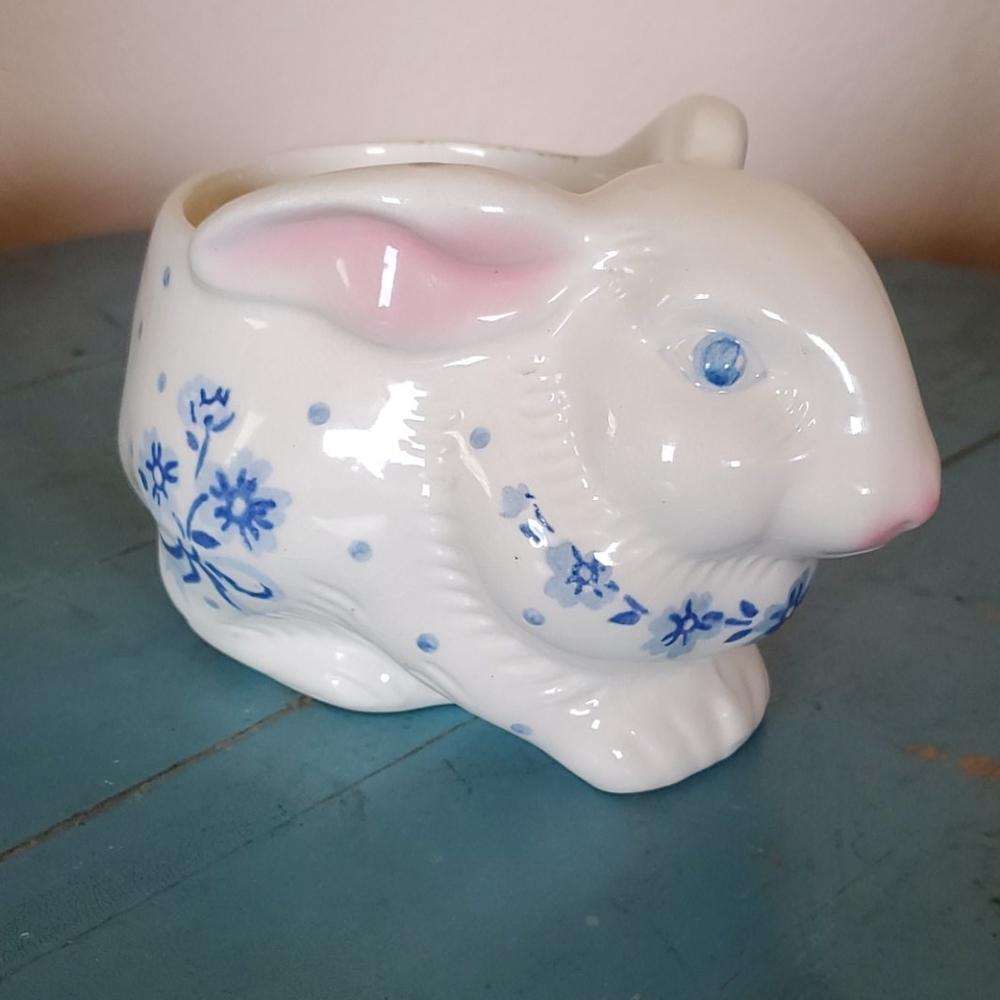 Bunny Rabbit Planter Vintage - Picture 2 of 4